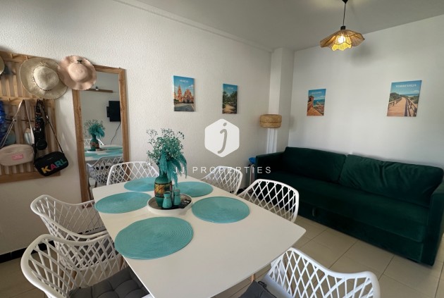 Resale - Chalet -
La Mata - Costa Blanca