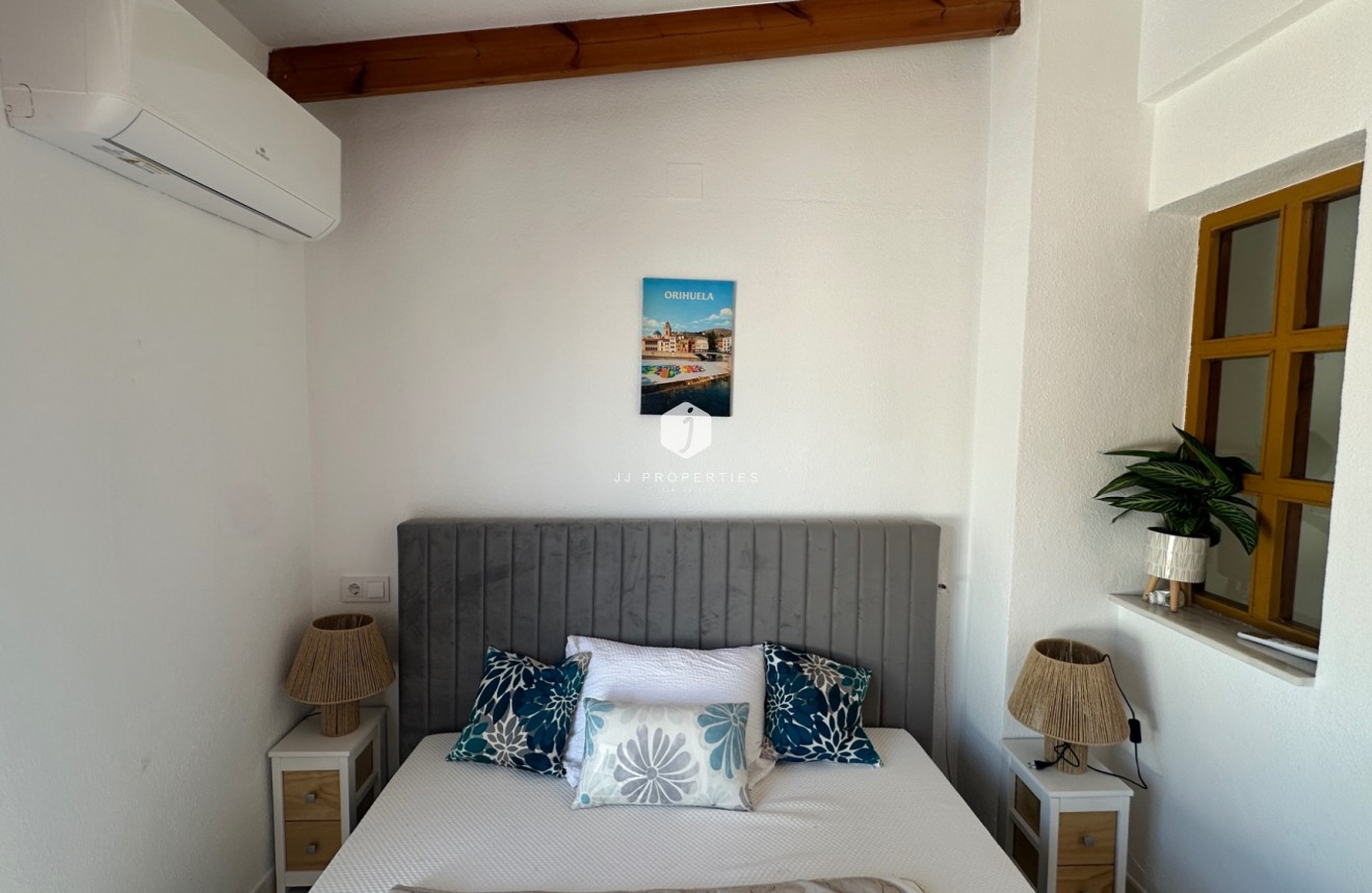 Resale - Chalet -
La Mata - Costa Blanca