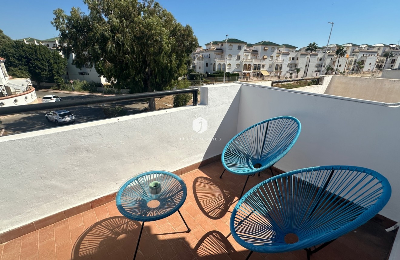 Resale - Chalet -
La Mata - Costa Blanca
