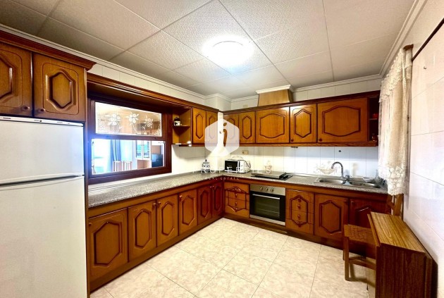 Aus zweiter Hand - Wohnung -
Torrevieja - Centro