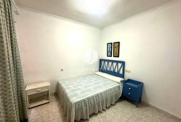 Aus zweiter Hand - Wohnung -
Torrevieja - Centro