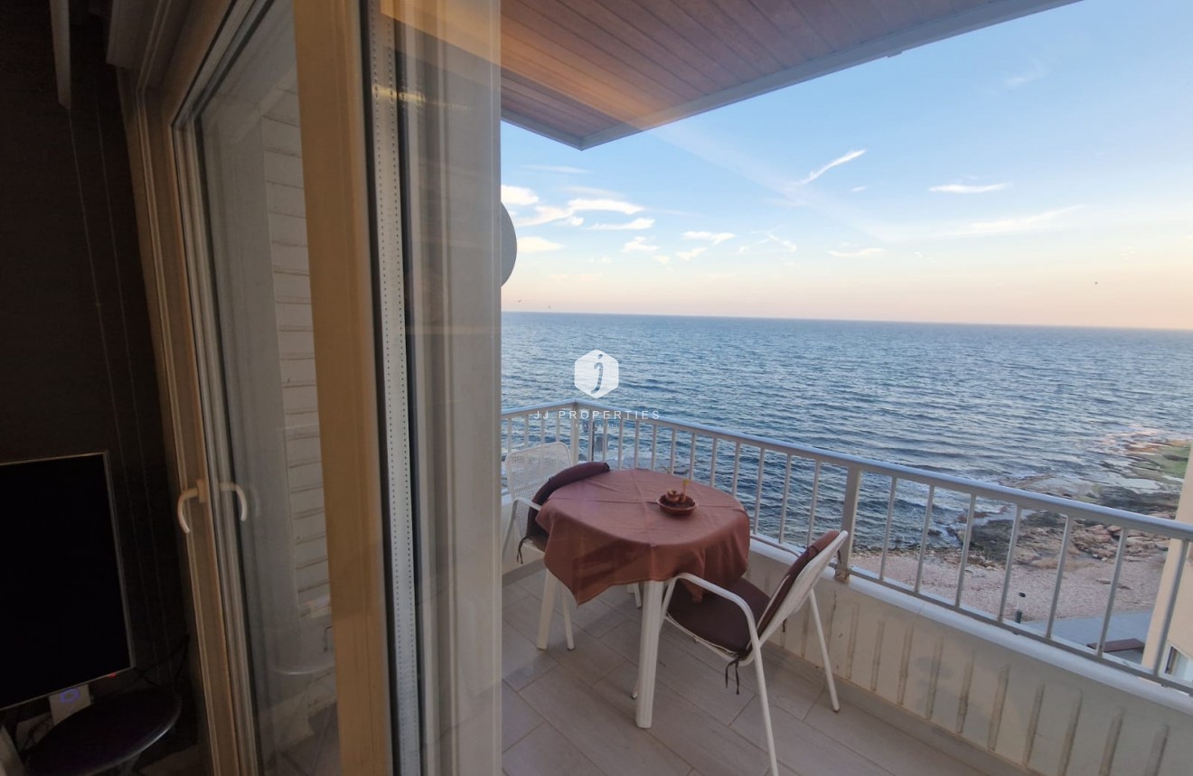 D'occasion - Appartement -
Torrevieja - Costa Blanca
