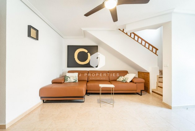Resale - Duplex -
Torrevieja - Playa de los Naufragos