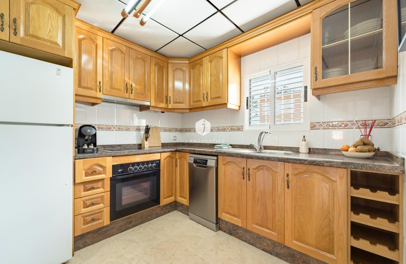Resale - Duplex -
Torrevieja - Playa de los Naufragos