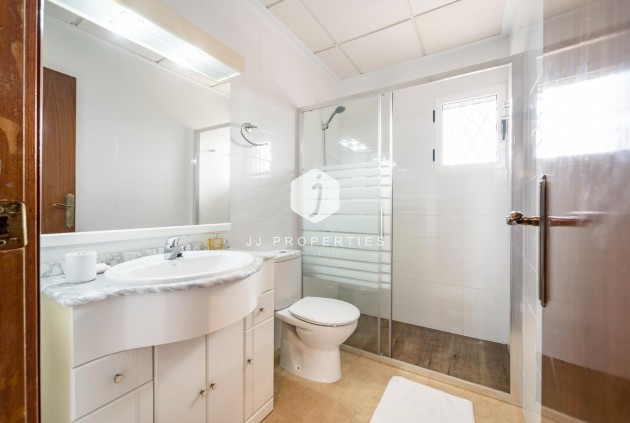 Resale - Duplex -
Torrevieja - Playa de los Naufragos