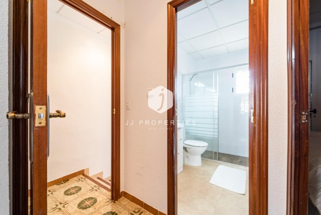 Resale - Duplex -
Torrevieja - Playa de los Naufragos