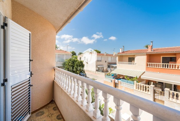 Resale - Duplex -
Torrevieja - Playa de los Naufragos