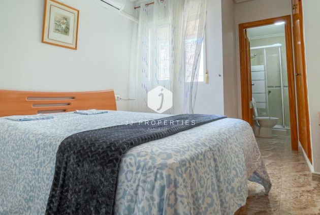Tweedehands - Appartement / flat -
Torrevieja - Costa Blanca