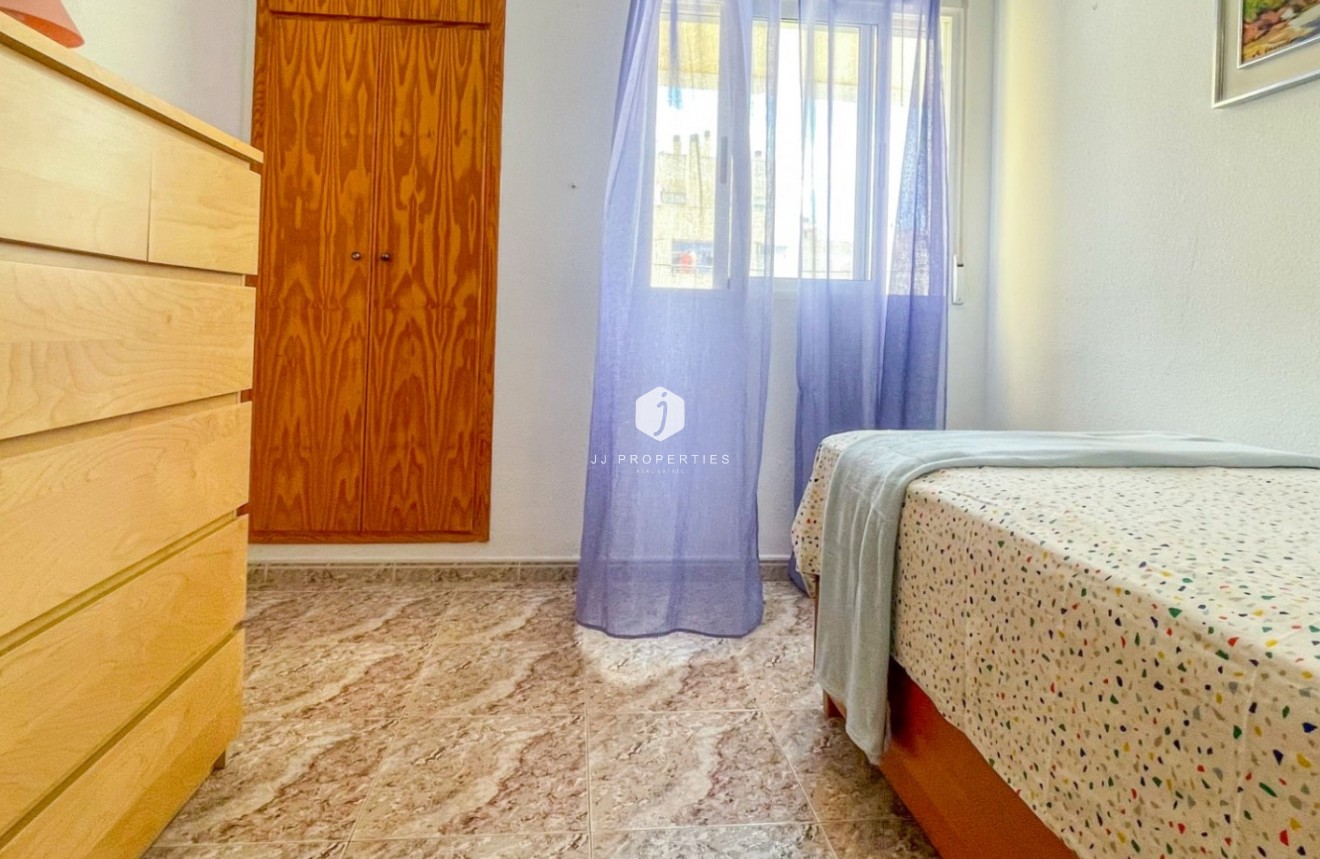 Tweedehands - Appartement / flat -
Torrevieja - Costa Blanca