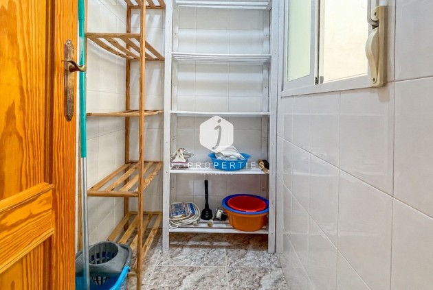 Tweedehands - Appartement / flat -
Torrevieja - Costa Blanca