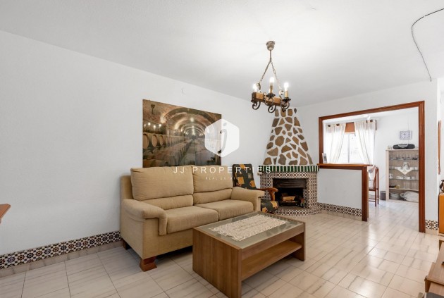 Tweedehands - Bungalow -
Torrevieja - Centro