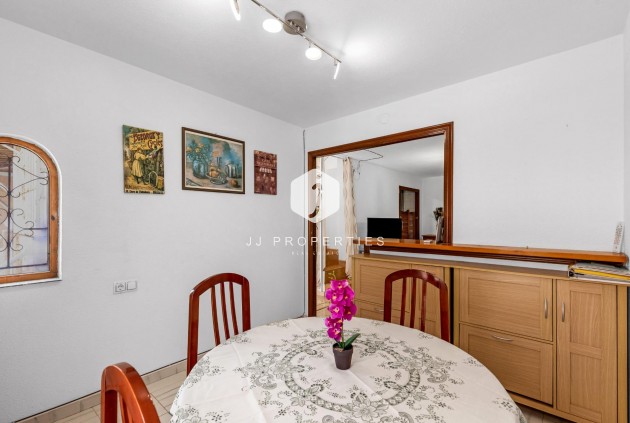 Tweedehands - Bungalow -
Torrevieja - Centro