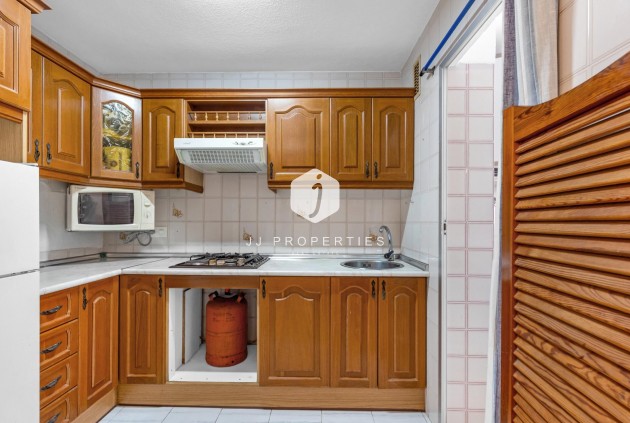 Tweedehands - Bungalow -
Torrevieja - Centro