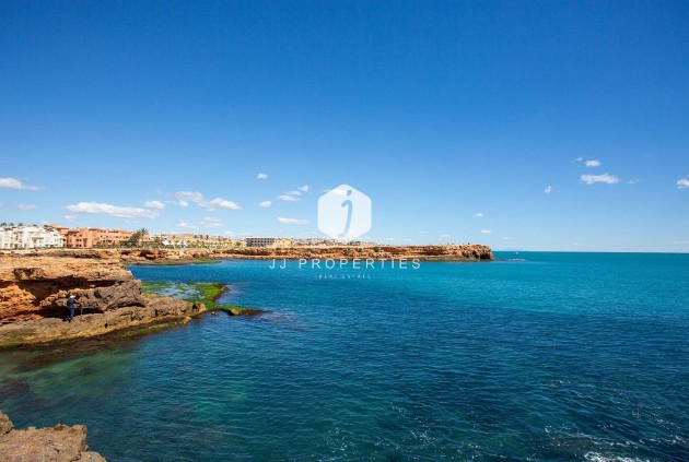 Tweedehands - Bungalow -
Torrevieja - Centro