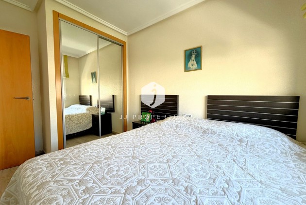 Aus zweiter Hand - Wohnung -
Torrevieja - El molino
