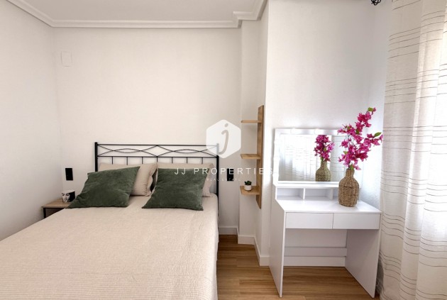 Segunda mano - Apartamento / piso -
Torrevieja - Costa Blanca