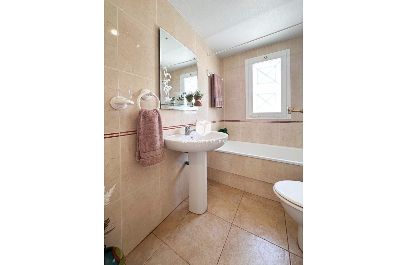 D'occasion - Bungalow -
Torrevieja - Costa Blanca