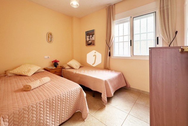 Z drugiej ręki - Bungalow -
Torrevieja - Costa Blanca