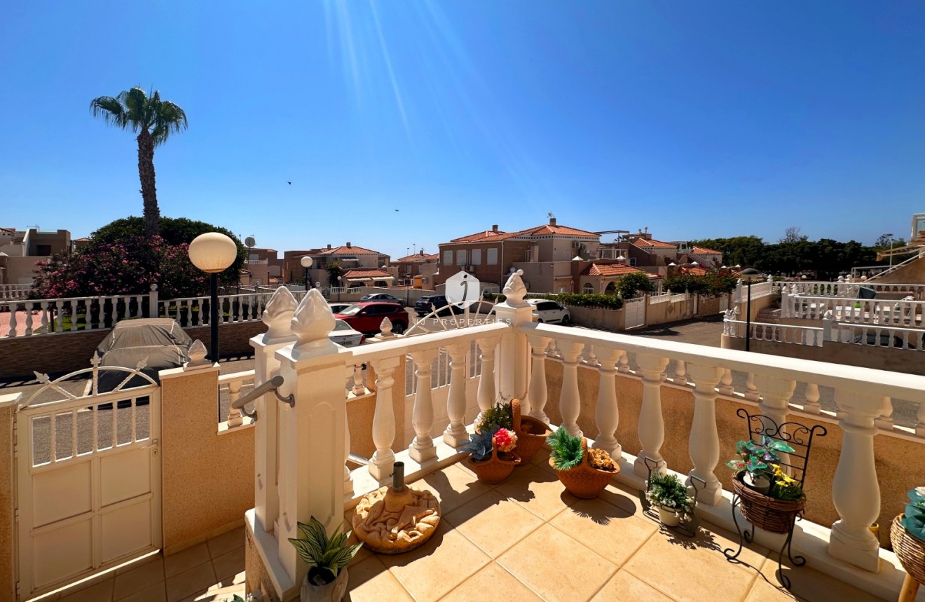 D'occasion - Bungalow -
Torrevieja - Costa Blanca