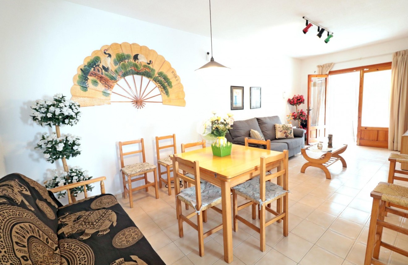 Segunda mano - Bungalow -
Torrevieja - El Acequión - Los Náufragos
