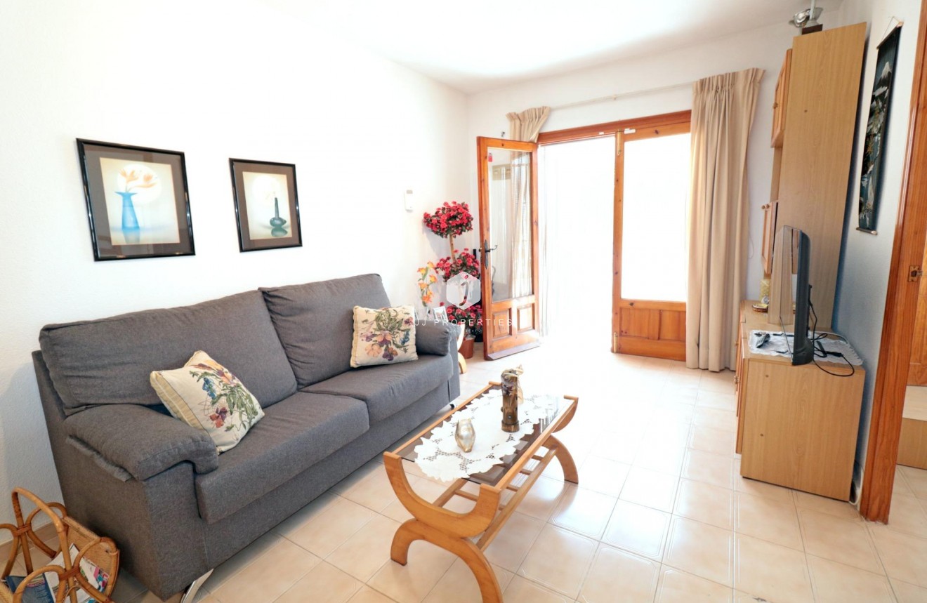 Segunda mano - Bungalow -
Torrevieja - El Acequión - Los Náufragos