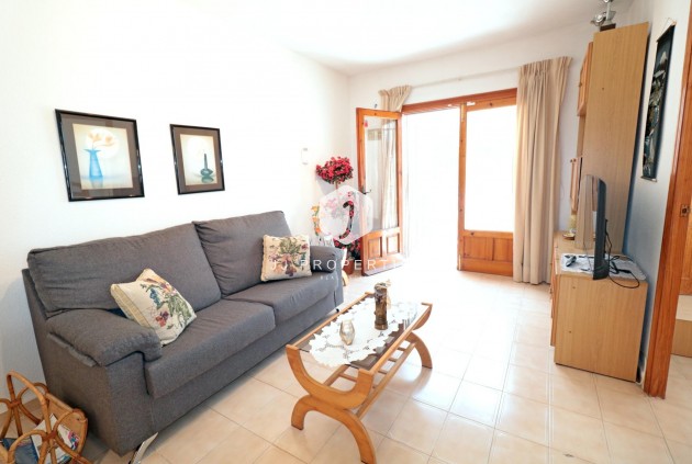 Segunda mano - Bungalow -
Torrevieja - El Acequión - Los Náufragos