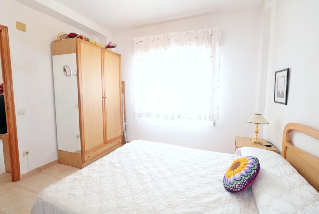 Segunda mano - Bungalow -
Torrevieja - El Acequión - Los Náufragos