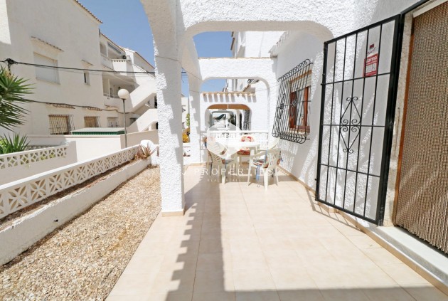 Segunda mano - Bungalow -
Torrevieja - El Acequión - Los Náufragos
