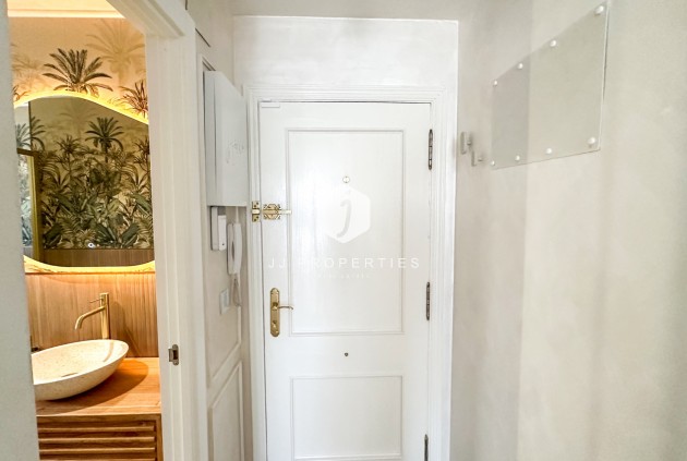 Segunda mano - Apartamento / piso -
Torrevieja - Costa Blanca