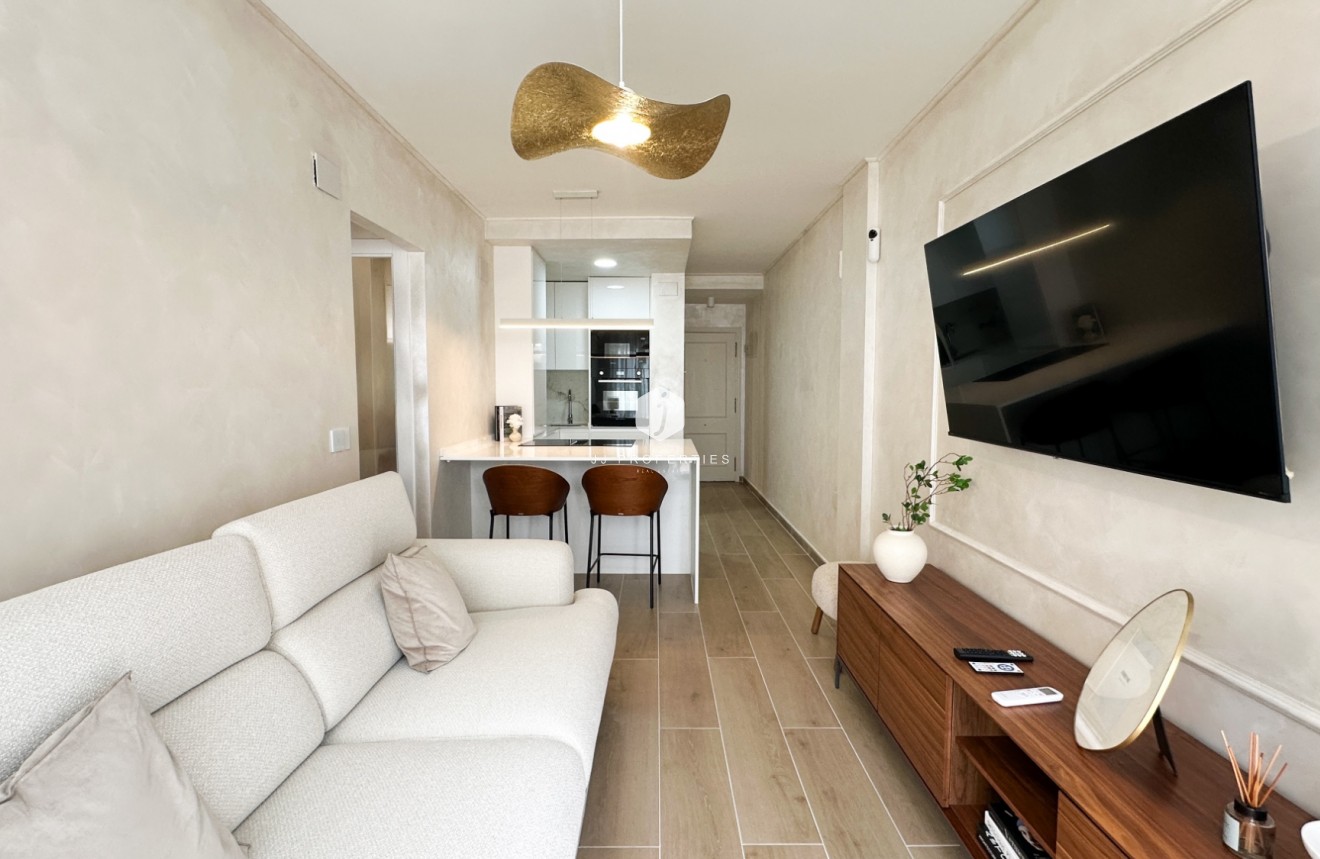 Segunda mano - Apartamento / piso -
Torrevieja - Costa Blanca