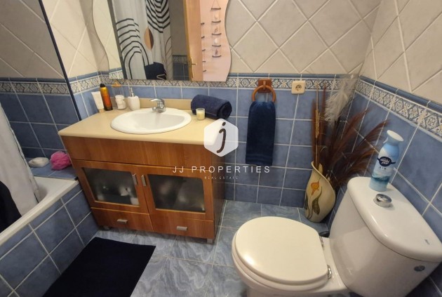 Aus zweiter Hand - Wohnung -
Torrevieja - Acequion