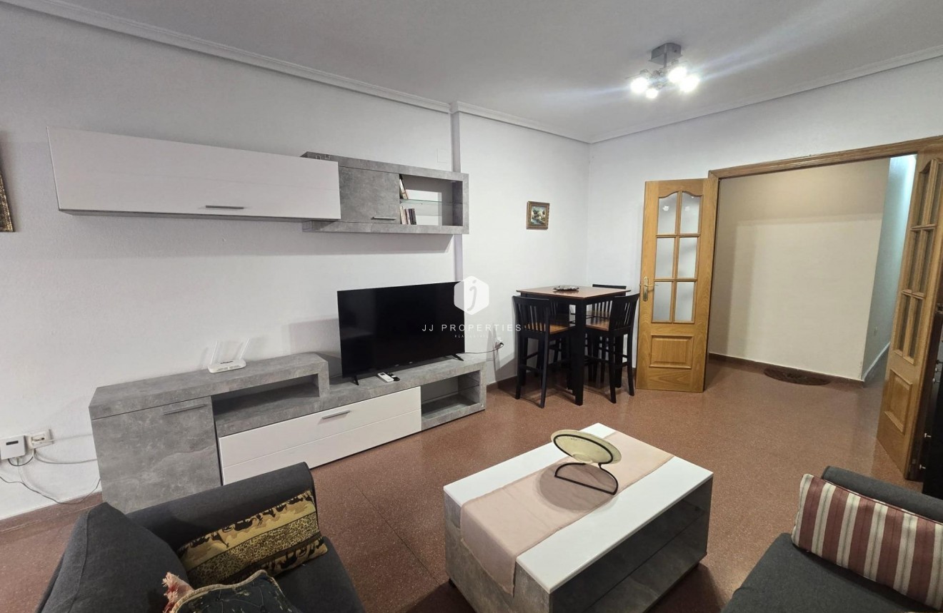 D'occasion - Appartement -
Torrevieja - Las Piscinas Naturales