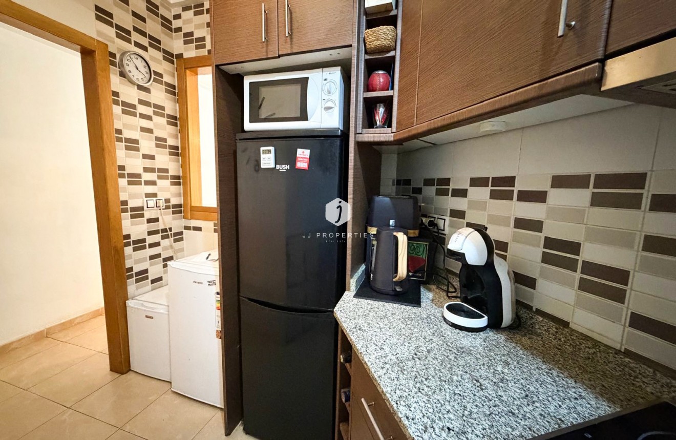 Z drugiej ręki - Mieszkanie w bloku -
Torrevieja - Costa Blanca