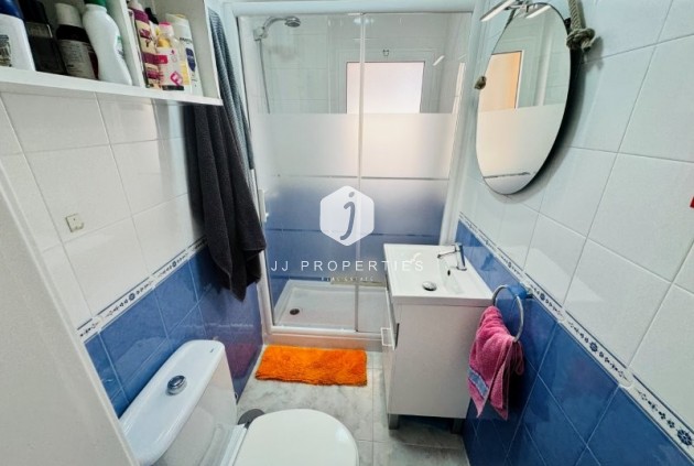 Aus zweiter Hand - Wohnung -
La Mata - Costa Blanca