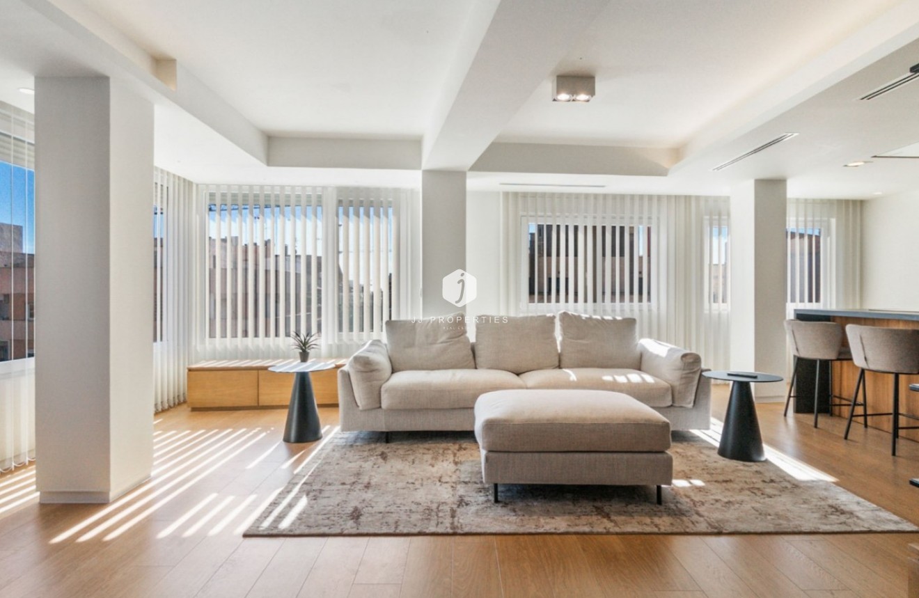 Resale - Apartment / flat -
Torrevieja - Costa Blanca