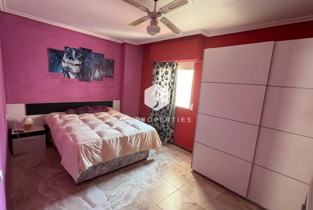 Aus zweiter Hand - Wohnung -
Torrevieja - Acequion