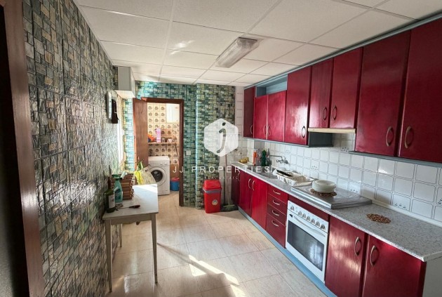 Aus zweiter Hand - Wohnung -
Torrevieja - Acequion