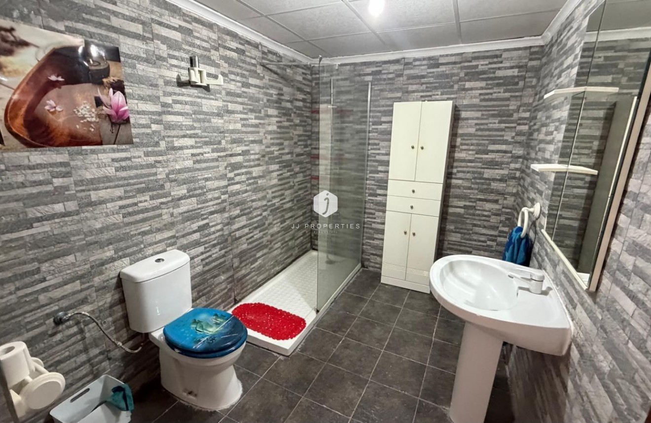 Resale - Apartment / flat -
Torrevieja - Acequion