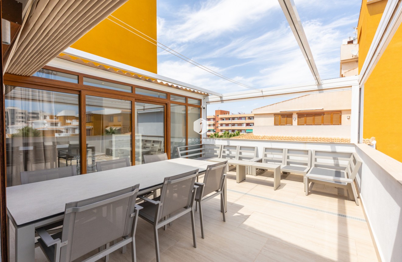 D'occasion - Appartement -
Torrevieja - Costa Blanca