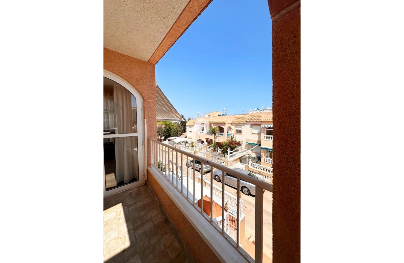 D'occasion - Bungalow -
Torrevieja - Costa Blanca