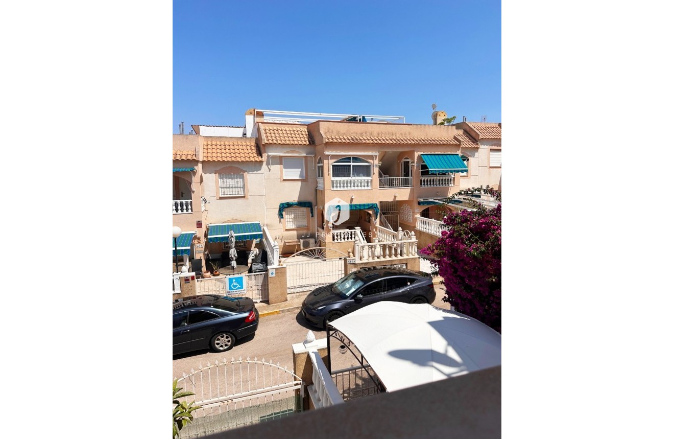 D'occasion - Bungalow -
Torrevieja - Costa Blanca