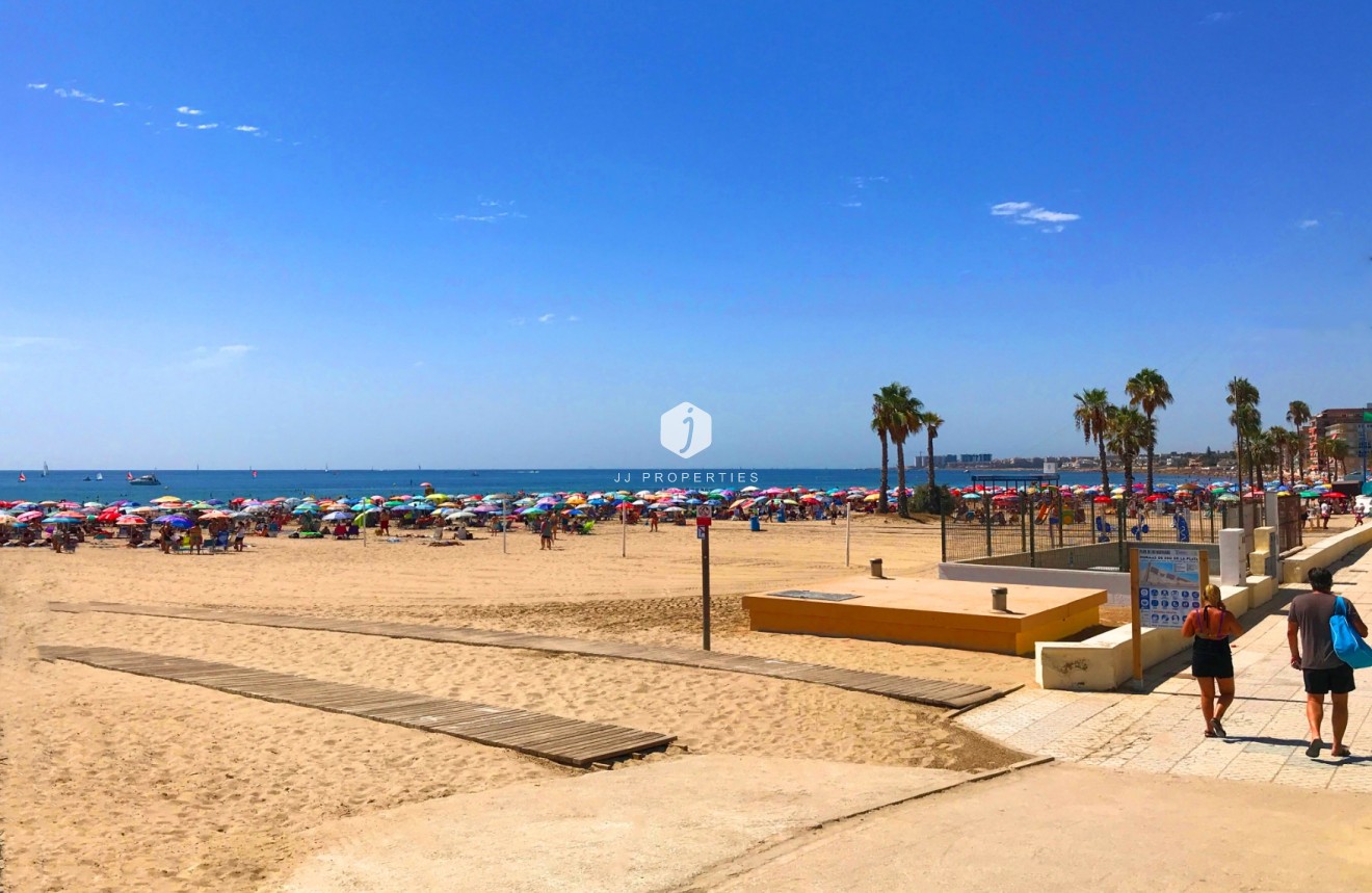 D'occasion - Bungalow -
Torrevieja - Costa Blanca