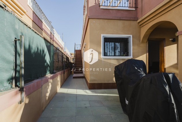 Aus zweiter Hand - Villa -
Torrevieja - Costa Blanca