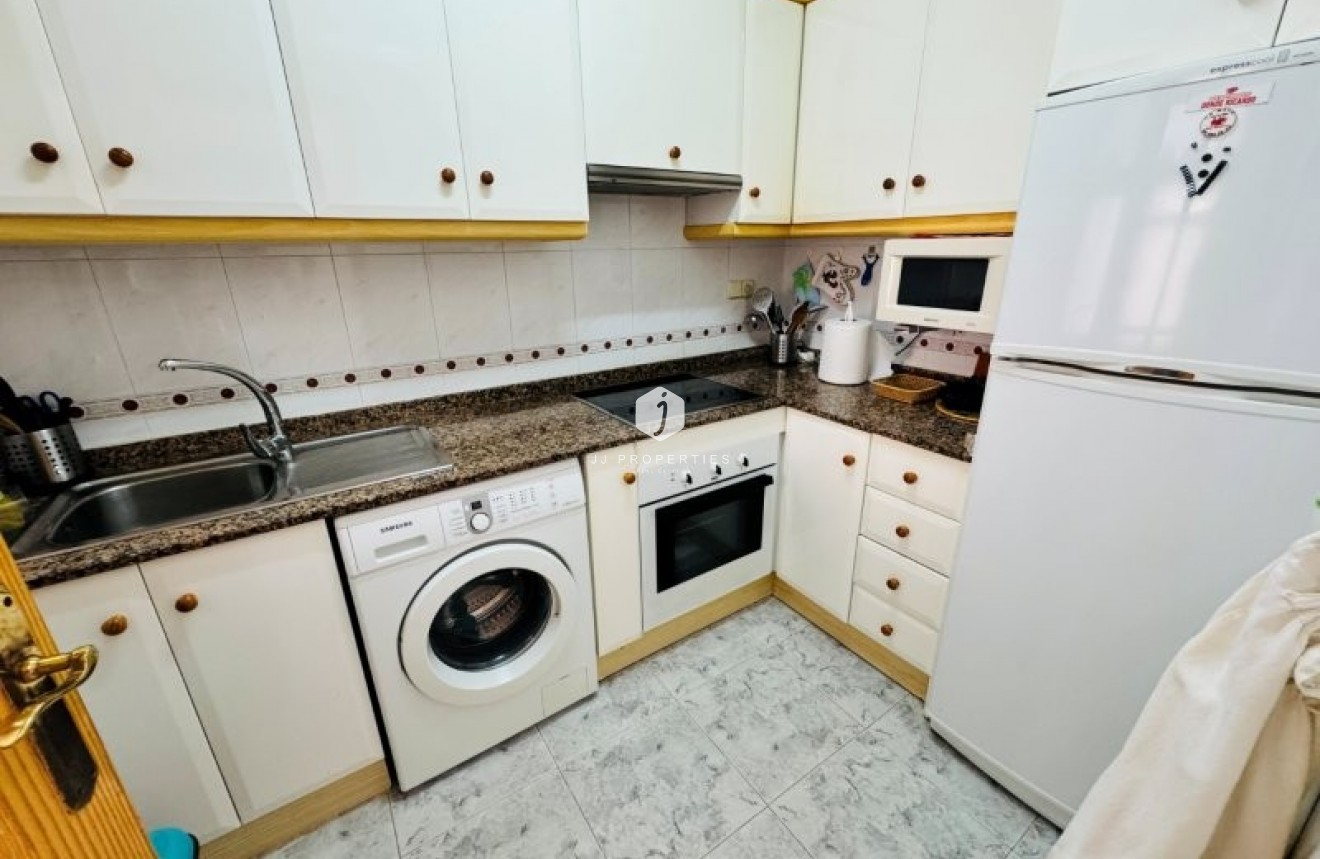 Segunda mano - Apartamento / piso -
La Mata - Costa Blanca