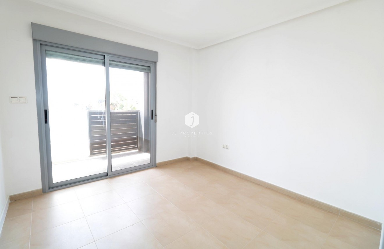 Aus zweiter Hand - Wohnung -
Torrevieja - Acequion
