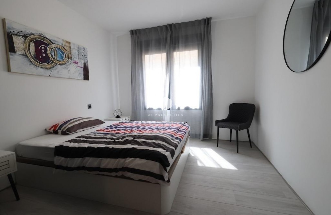 Tweedehands - Penthouse -
Torrevieja - Costa Blanca