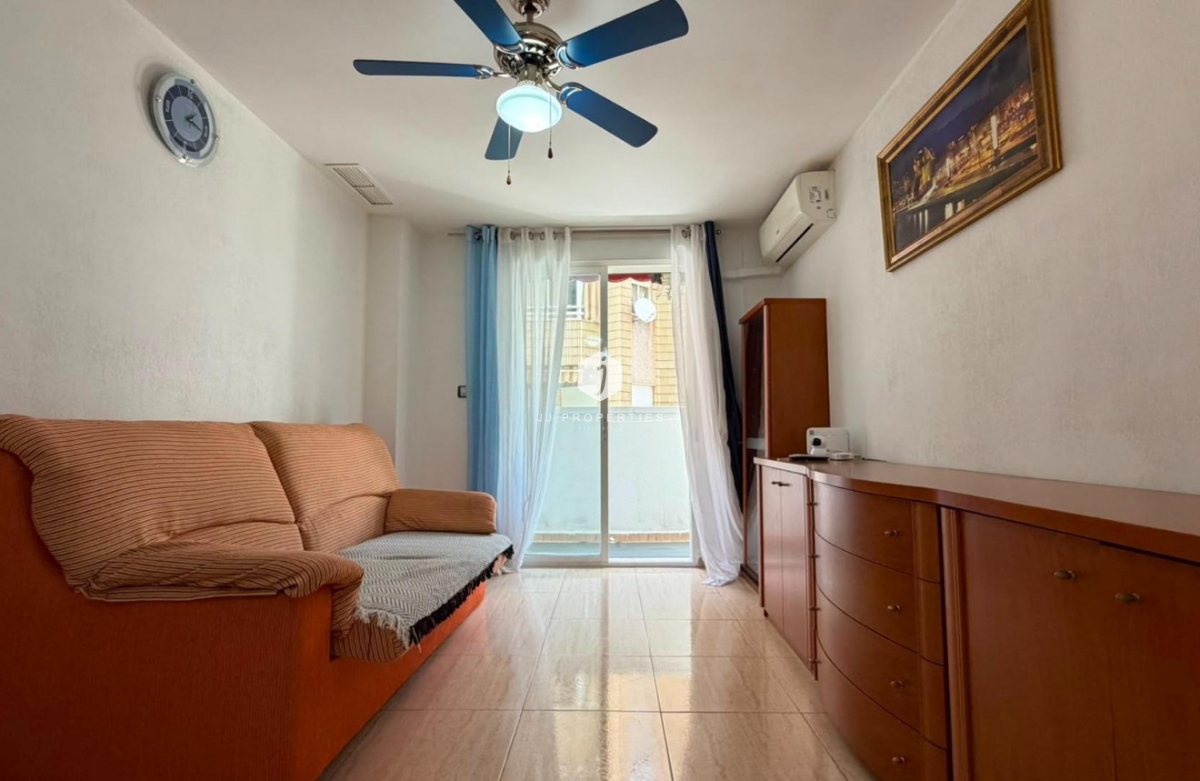 D'occasion - Appartement -
Torrevieja