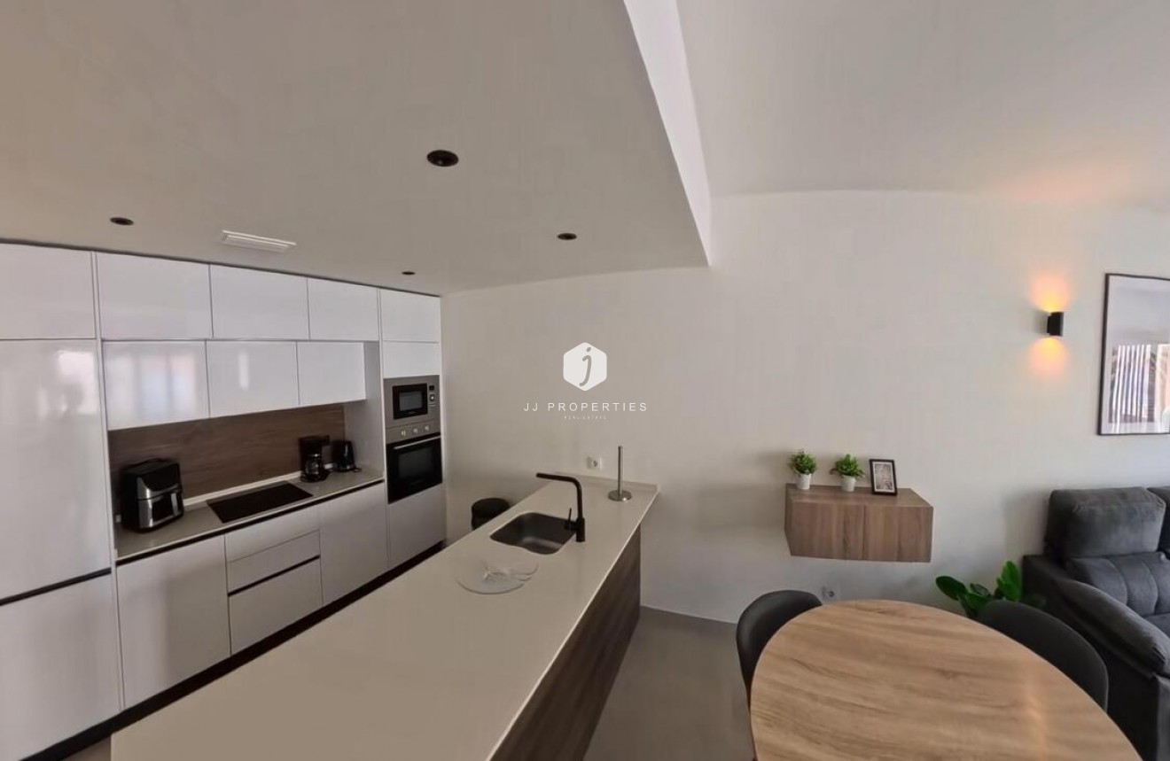 Aus zweiter Hand - Penthouse -
Torrevieja