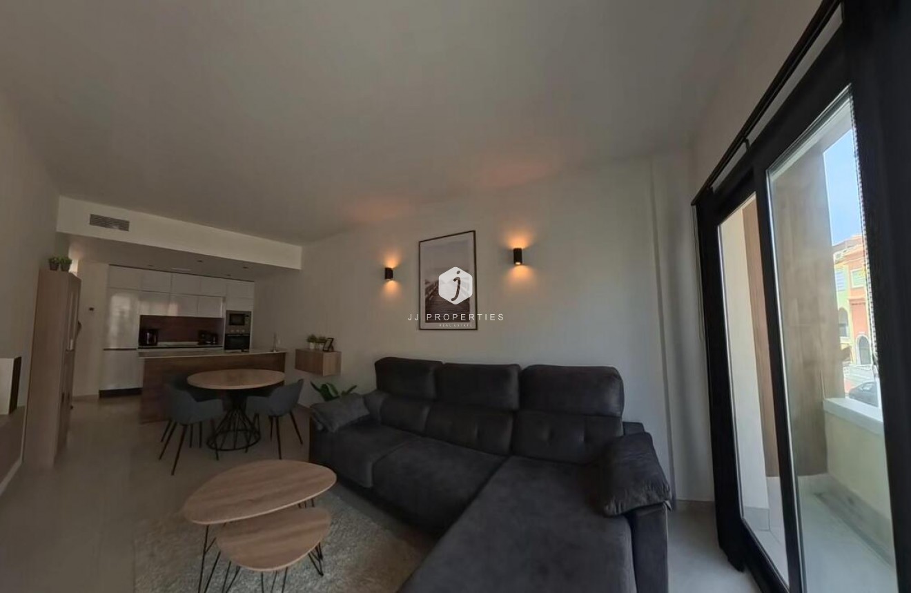 Aus zweiter Hand - Penthouse -
Torrevieja