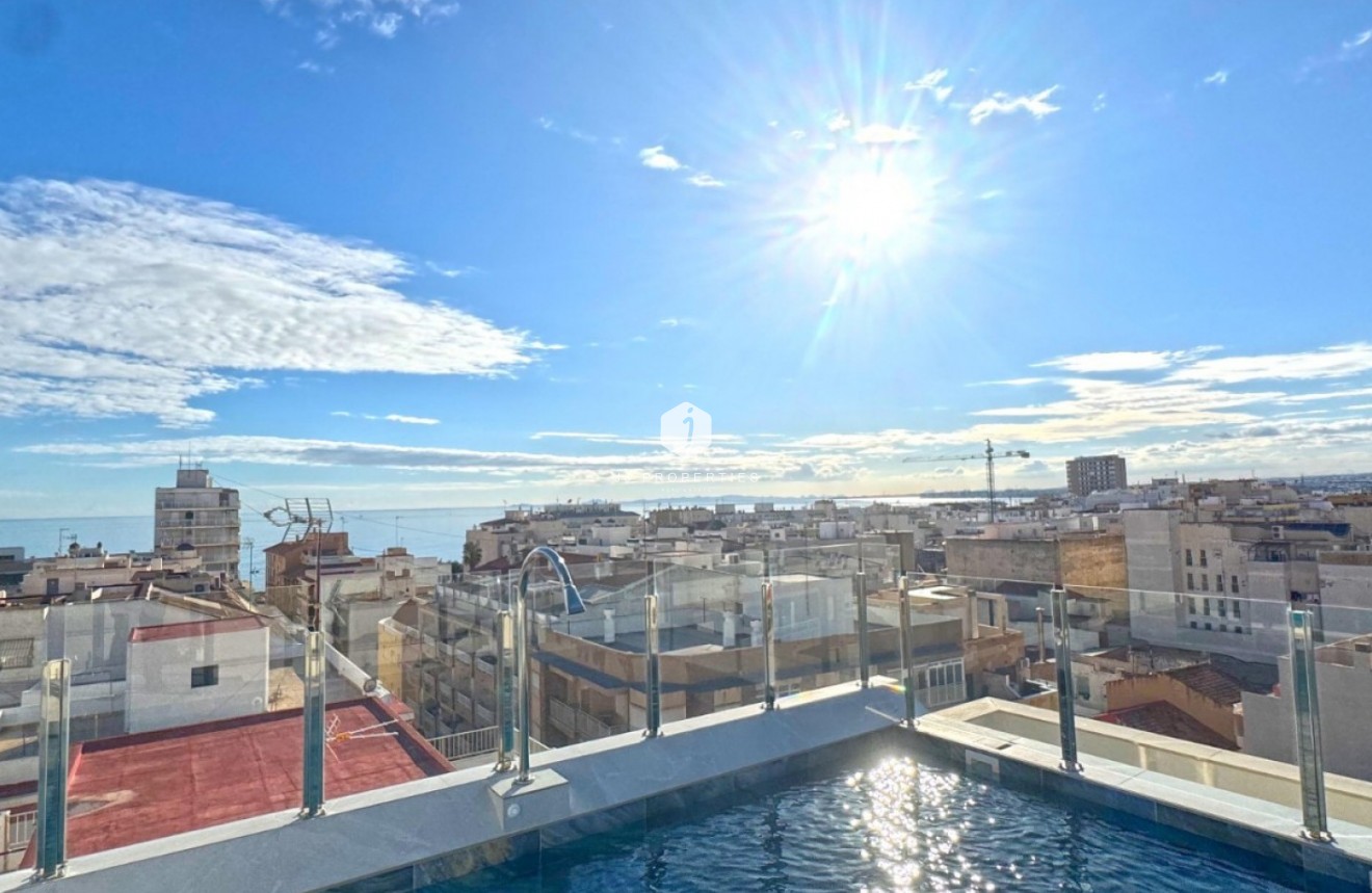 Tweedehands - Appartement / flat -
Torrevieja - Costa Blanca